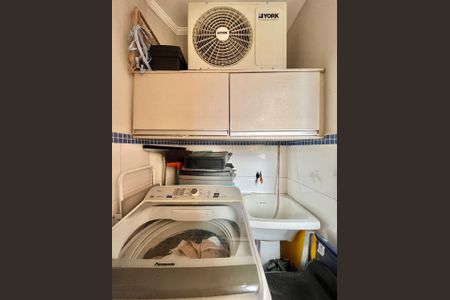 Apartamento à venda com 56m², 2 quartos e 1 vagaÁrea de Serviço