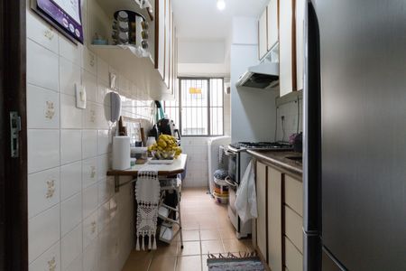 Apartamento à venda com 60m², 2 quartos e 1 vagaCozinha 