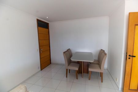 Apartamento à venda com 140m², 2 quartos e 2 vagasSala