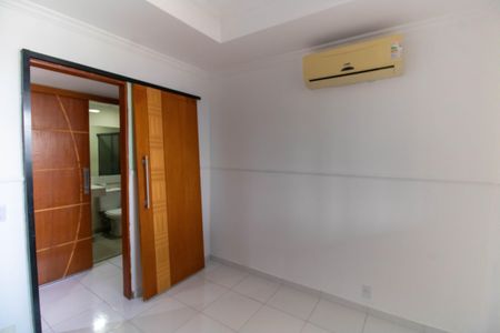 Apartamento à venda com 140m², 2 quartos e 2 vagasQuarto 