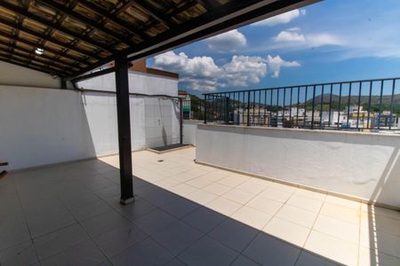 Apartamento à venda com 140m², 2 quartos e 2 vagasCobertura