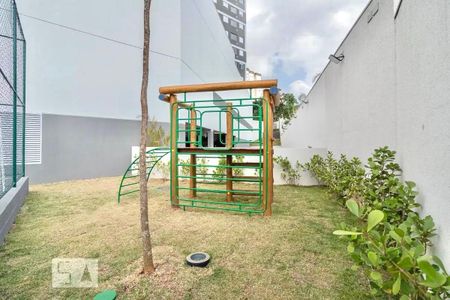 Apartamento à venda com 35m², 1 quarto e sem vagaÁrea comum - Playground