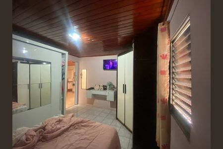 Casa à venda com 2 quartos, 122m² em Km 18, Osasco