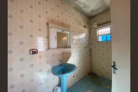 Casa à venda com 2 quartos, 122m² em Km 18, Osasco