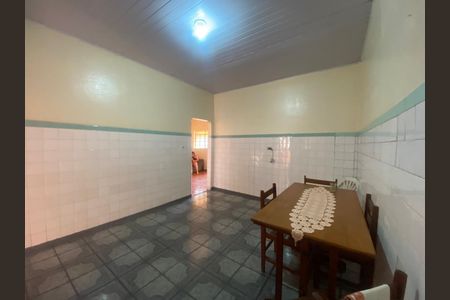 Casa à venda com 2 quartos, 122m² em Km 18, Osasco