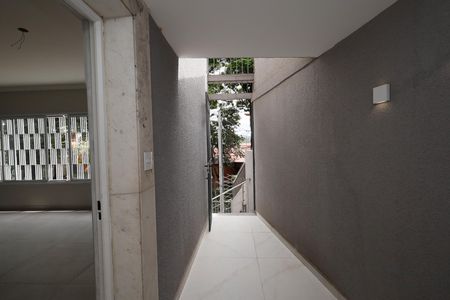 Casa à venda com 225m², 4 quartos e 2 vagasQuintal