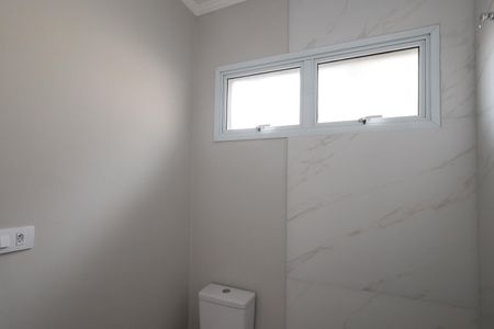 Casa à venda com 225m², 4 quartos e 2 vagasBanheiro 3 