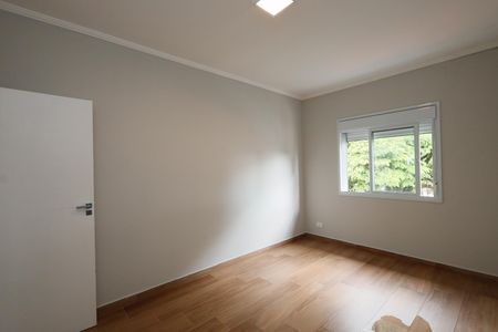 Casa à venda com 225m², 4 quartos e 2 vagasQuarto 2