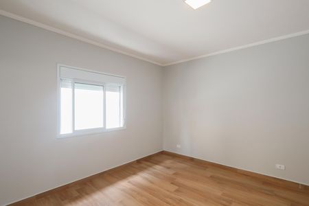 Casa à venda com 225m², 4 quartos e 2 vagasSuíte 