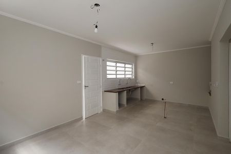 Casa à venda com 225m², 4 quartos e 2 vagasCozinha