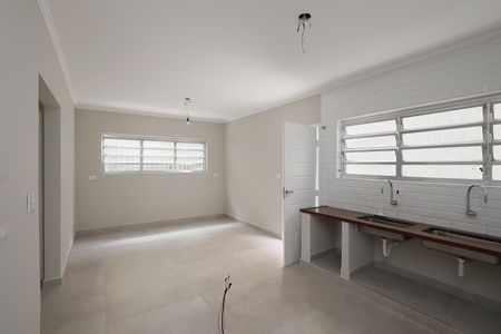 Casa à venda com 225m², 4 quartos e 2 vagasCozinha