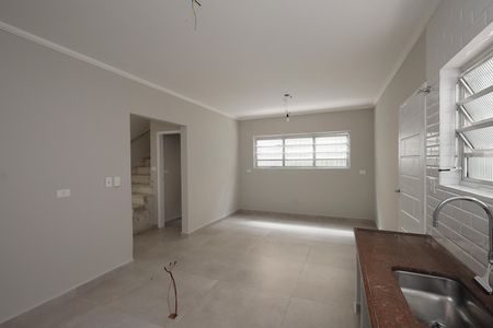 Casa à venda com 225m², 4 quartos e 2 vagasCozinha