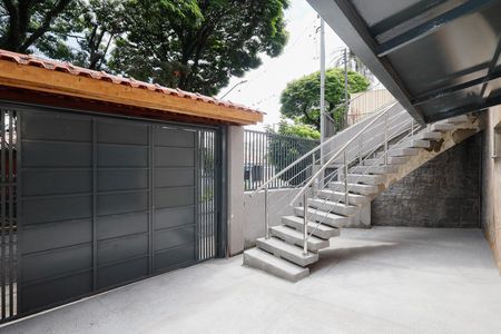 Casa à venda com 225m², 4 quartos e 2 vagasGaragem