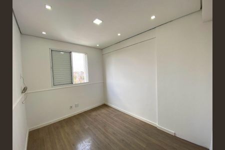 Apartamento à venda com 2 quartos, 55m² em Padroeira, Osasco