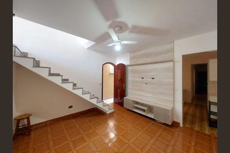 Casa à venda com 3 quartos, 180m² em Santo Antônio, Osasco