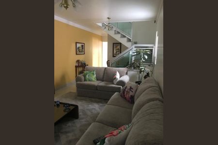 Casa à venda com 3 quartos, 207m² em Jardim das Flores, Osasco