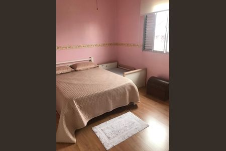 Casa à venda com 3 quartos, 207m² em Jardim das Flores, Osasco