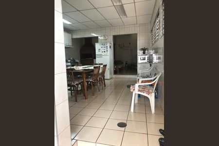 Casa à venda com 3 quartos, 207m² em Jardim das Flores, Osasco