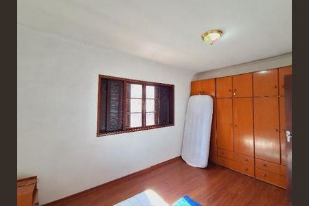 Casa à venda com 3 quartos, 152m² em Km 18, Osasco