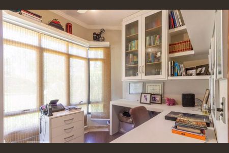 Casa à venda com 4 quartos, 540m² em Alphaville, Santana de Parnaíba