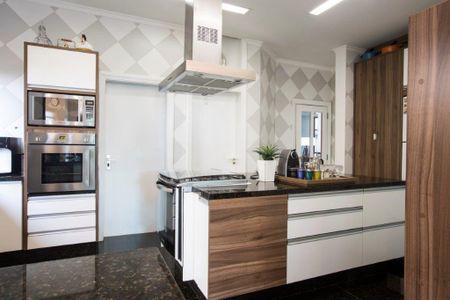 Casa à venda com 4 quartos, 540m² em Alphaville, Santana de Parnaíba