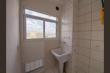 Apartamento à venda com 2 quartos, 51m² em Umuarama, Osasco