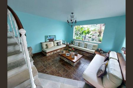 Casa à venda com 3 quartos, 320m² em Jardim Guadalupe, Osasco