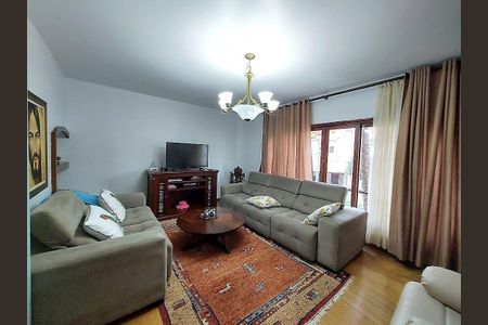 Casa à venda com 3 quartos, 320m² em Jardim Guadalupe, Osasco