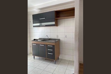 Apartamento à venda com 2 quartos, 36m² em Recanto das Rosas, Osasco