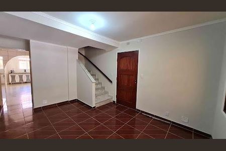 Casa à venda com 3 quartos, 200m² em Cidade das Flores, Osasco