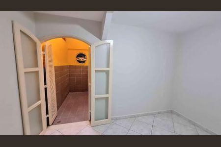 Casa à venda com 3 quartos, 200m² em Cidade das Flores, Osasco