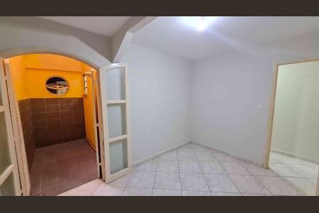 Casa à venda com 3 quartos, 200m² em Cidade das Flores, Osasco