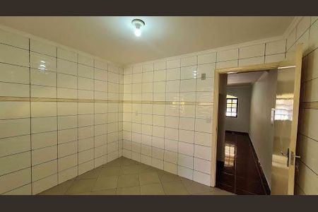 Casa à venda com 3 quartos, 200m² em Cidade das Flores, Osasco