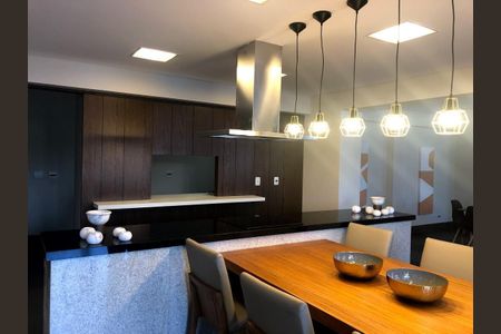 Apartamento à venda com 2 quartos, 60m² em Centro, Barueri