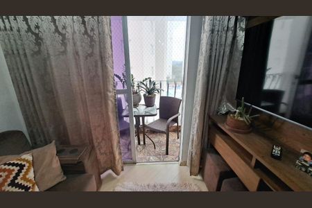 Apartamento à venda com 2 quartos, 60m² em Umuarama, Osasco