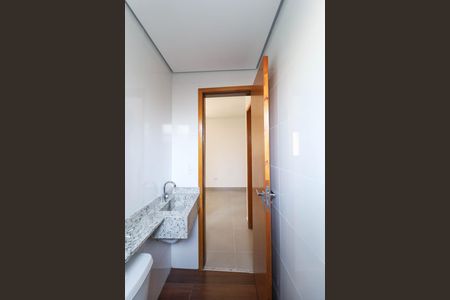 Apartamento à venda com 40m², 2 quartos e 1 vaga Apartamento à venda com 40m², 2 quartos e 1 vagaBanheiro social