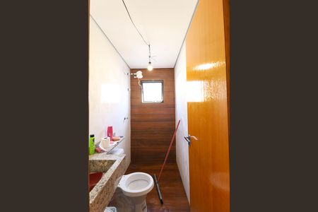 Apartamento à venda com 52m², 2 quartos e 1 vaga Apartamento à venda com 52m², 2 quartos e 1 vagaBanheiro