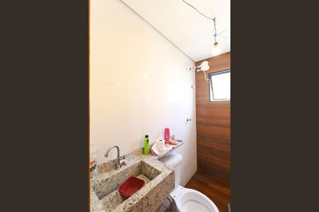 Apartamento à venda com 52m², 2 quartos e 1 vaga Apartamento à venda com 52m², 2 quartos e 1 vagaBanheiro