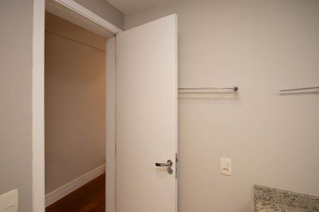 Apartamento para alugar com 130m², 3 quartos e 2 vagasBanheiro da Suíte 2