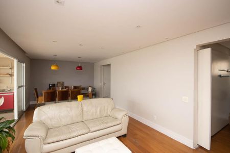 Apartamento para alugar com 130m², 3 quartos e 2 vagasSala