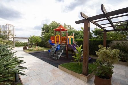 Apartamento para alugar com 130m², 3 quartos e 2 vagasÁrea comum - Playground