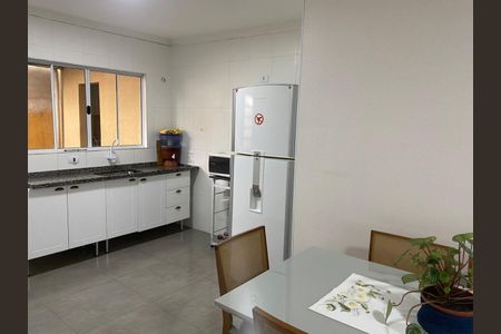 Casa à venda com 3 quartos, 360m² em Piratininga, Osasco
