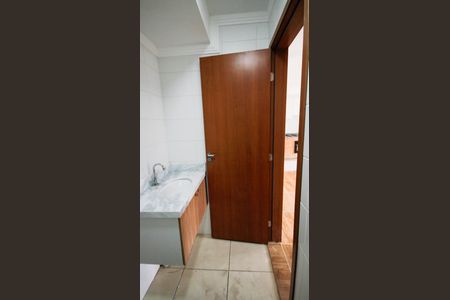 Apartamento para alugar com 57m², 2 quartos e 1 vaga Apartamento para alugar com 57m², 2 quartos e 1 vagaBanheiro Social