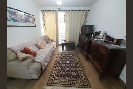 Casa à venda com 4 quartos, 200m² em Umuarama, Osasco