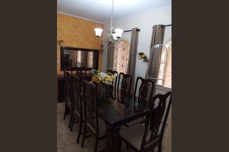 Foto 03 de casa à venda com 3 quartos, 219m² em Vila Osasco, Osasco