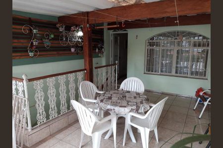 Casa à venda com 219m², 3 quartos e 3 vagas Casa à venda com 219m², 3 quartos e 3 vagasFoto 16