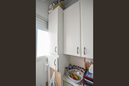 Apartamento à venda com 64m², 3 quartos e 1 vagaÁrea de Serviço