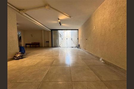 Casa à venda com 4 quartos, 237m² em Jardim das Samambaias, Jundiaí