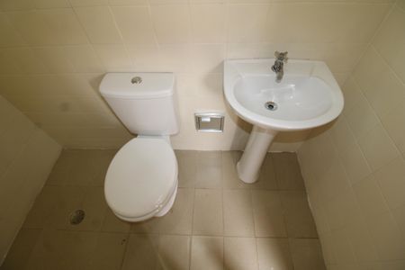 Casa à venda com 105m², 2 quartos e 1 vagaBanheiro