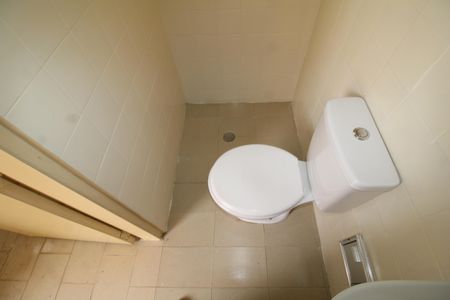 Casa à venda com 105m², 2 quartos e 1 vagaBanheiro